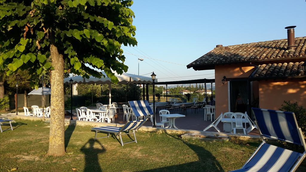 Agriturismo La Cantina Асколи-Пичено Экстерьер фото
